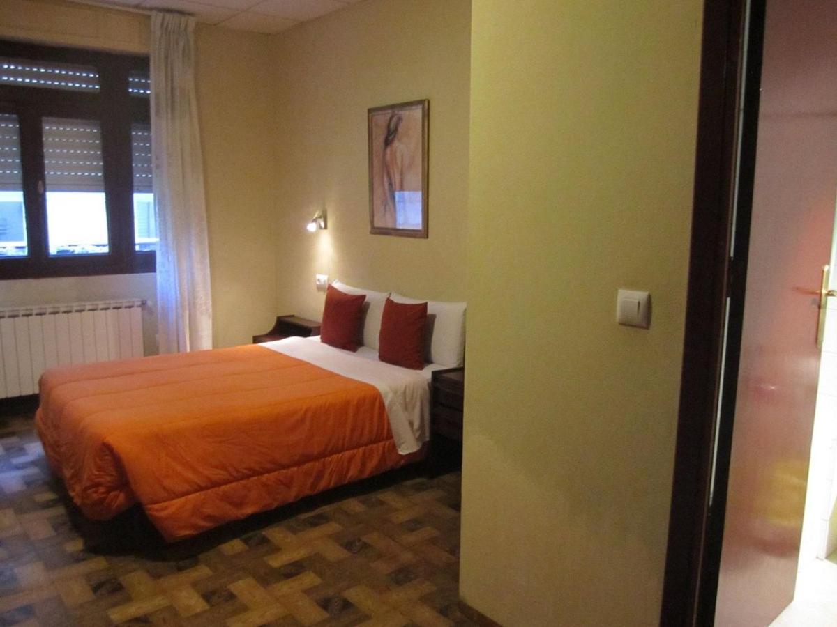 Hostal Real วิโก ภายนอก รูปภาพ